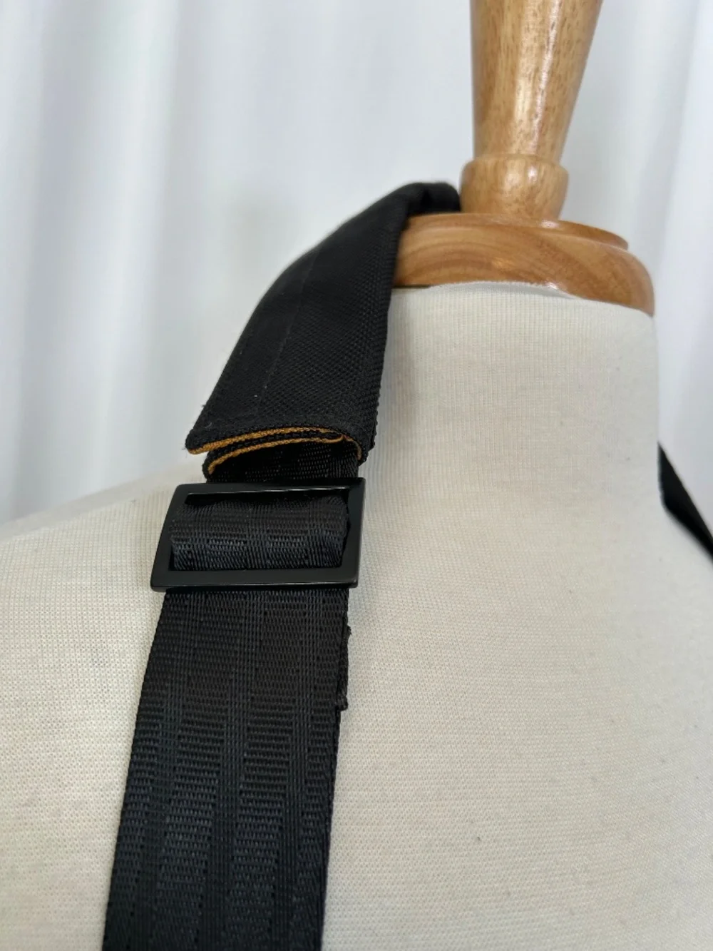 BLACK WATERFIELD DESIGNS VERTIGO 2.0 LAPTOP BAG WITH TOP HANDLES
